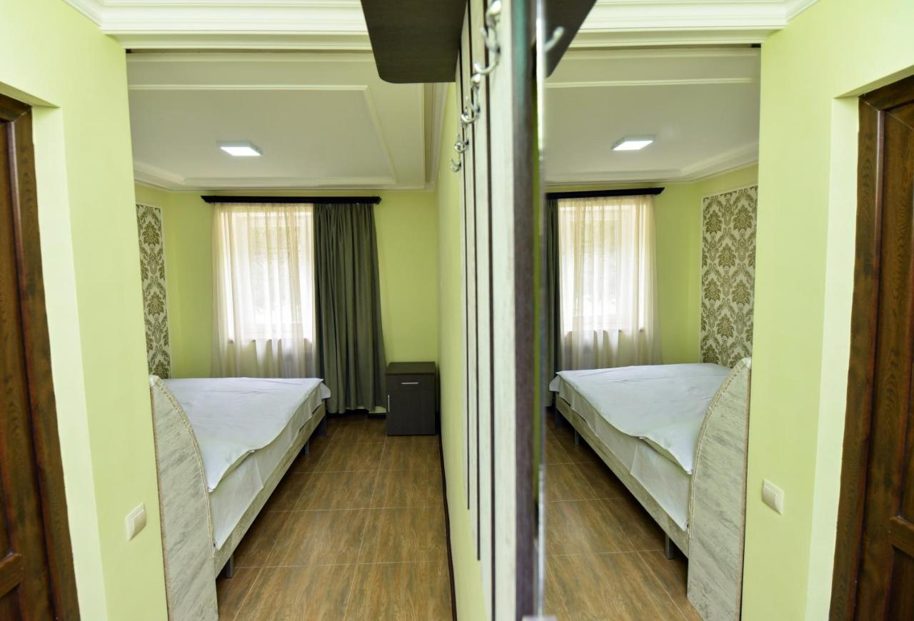 Old City Hotel Алаверди Екстериор снимка