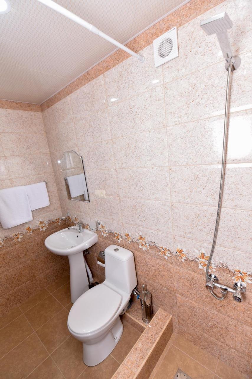 Old City Hotel Алаверди Екстериор снимка
