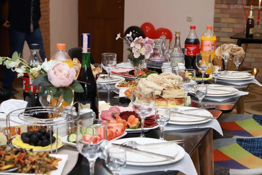 Old City Hotel Алаверди Екстериор снимка